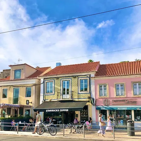 Frank's House & Happy Belem بيت ضيافة *