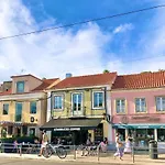 Frank's House & Happy Belem בית הארחה *