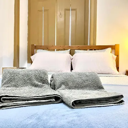 Frank's House & Happy Belem Lisboa