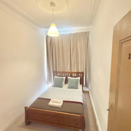 Guest house Frank's House & Happy Belem Lisbon