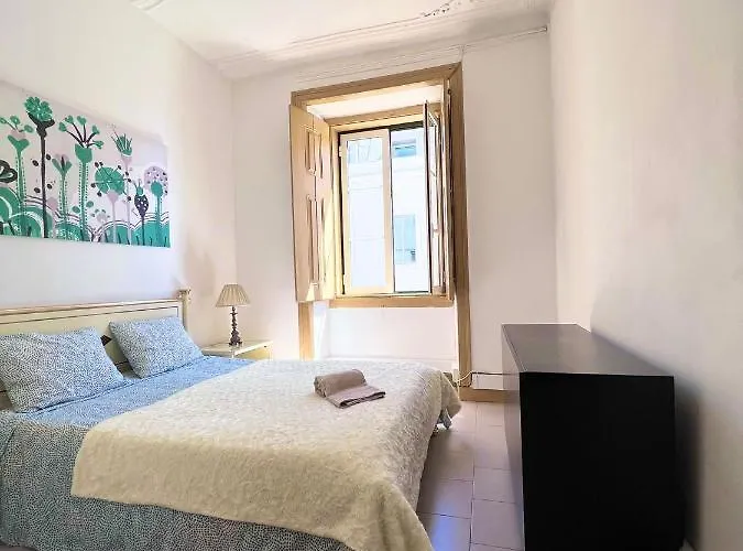 Frank's House & Happy Belem Guest house Lisbon