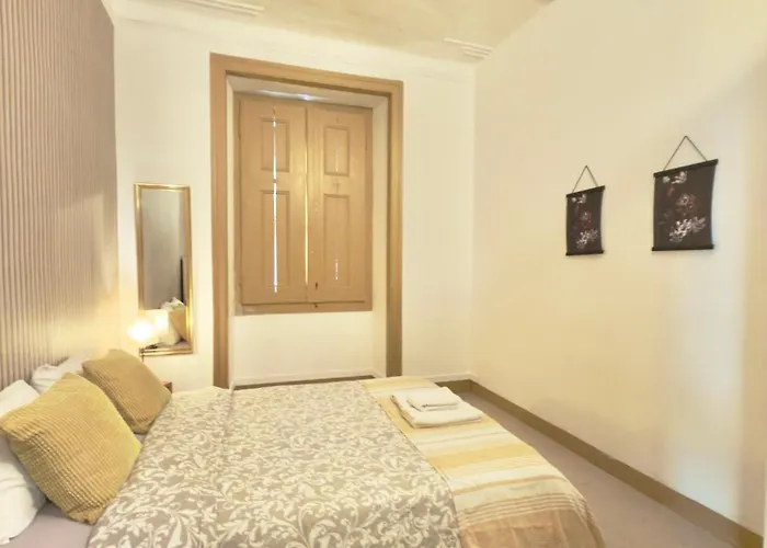 Frank's House & Happy Belem