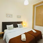 Frank's House & Happy Belem Guest house *