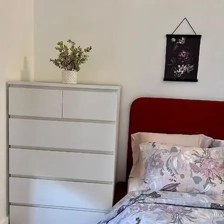 Гостьовий будинок Frank's House & Happy Belem *