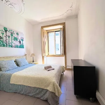 Frank's House & Happy Belem Guest house Lisbon