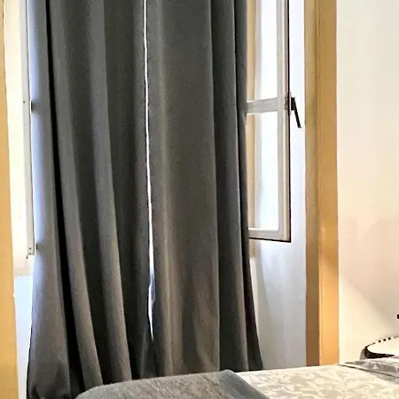 Guest house Frank's House & Happy Belem Lisbon