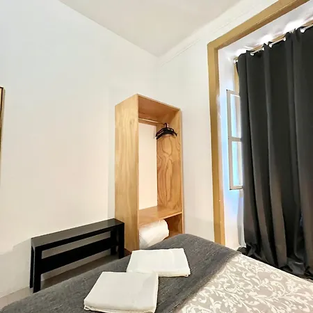 Frank's House & Happy Belem