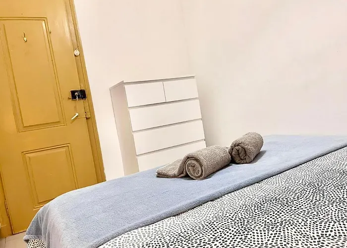 Frank's House & Happy Belem Penzion