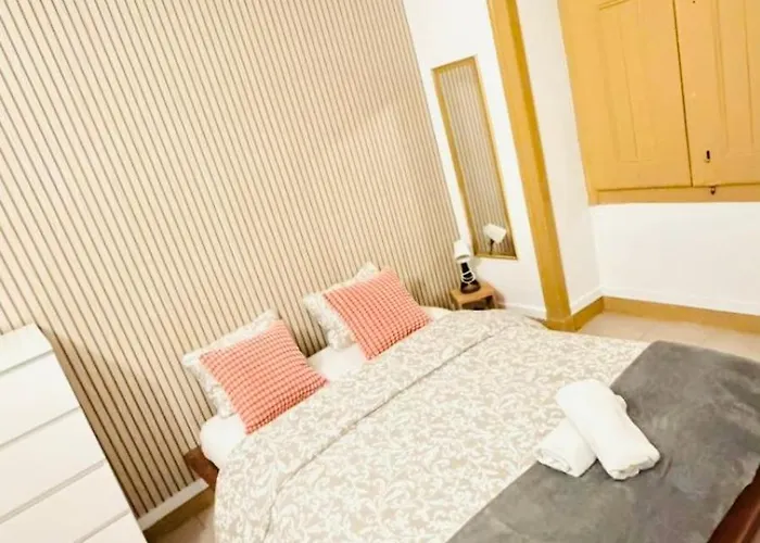 Frank's House & Happy Belem Penzion